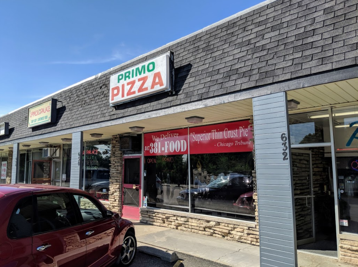 Exterior shot of the Primo Pizza restaurant