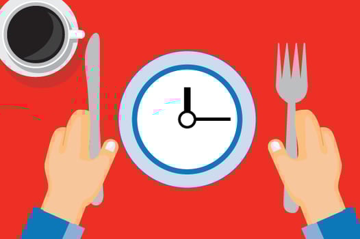 A plate with a clock on it 